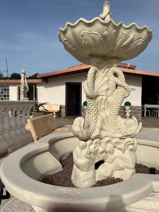 Villa Fiore - Piscina E Idromassaggio Itri Buitenkant foto
