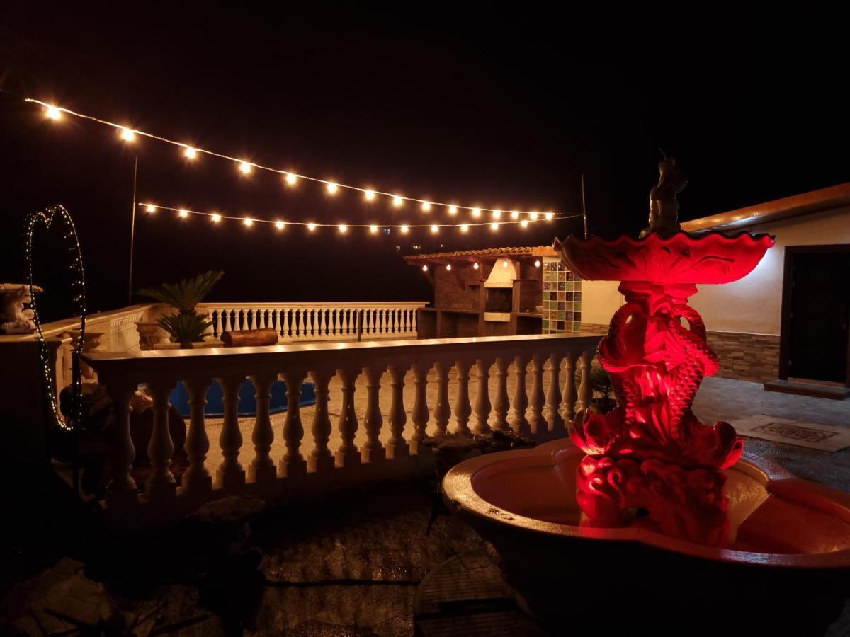 Villa Fiore - Piscina E Idromassaggio Itri Buitenkant foto
